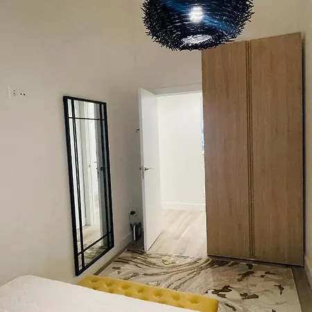 Gonzalez Del Valle Oviedo